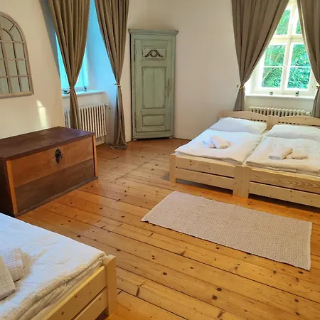 Guest house Statek Naporad *