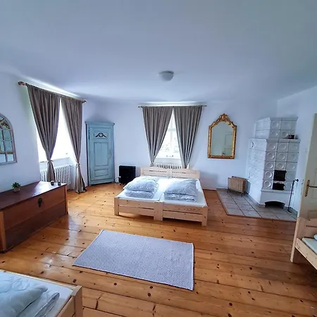 Statek Naporad Guest house *
