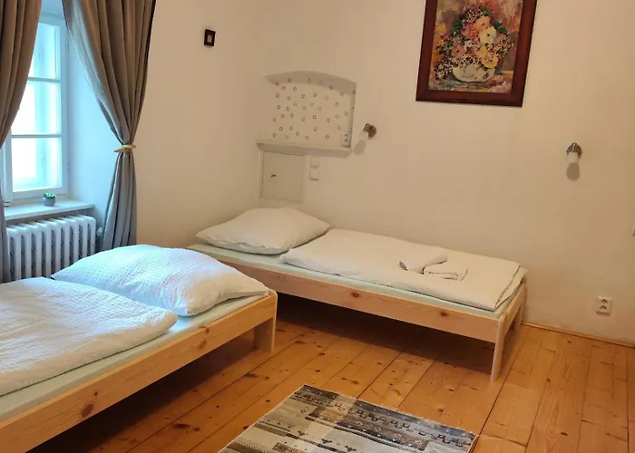 Πανσιόν Statek Naporad Predslawitz